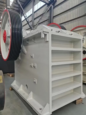 tipo máquina de pedra da maxila 110Kw do triturador do cone do de alta capacidade PE750*1060 380V do triturador da rocha