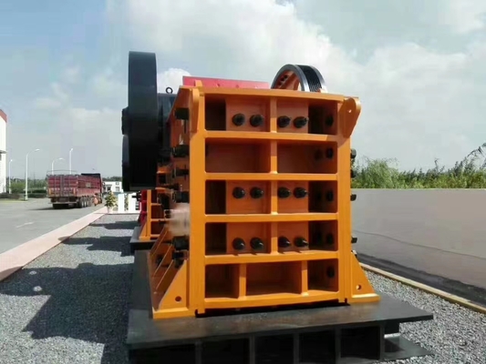 Planta de mineração do triturador de pedra da máquina PE900*1200 100 TPH do triturador de maxila do granito