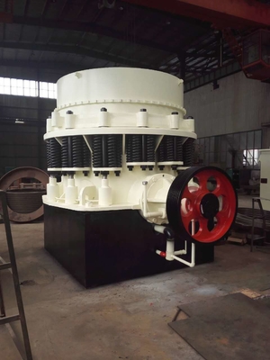Tamanho de alimentação agregado da máquina 215mm do triturador do cone 185Kw de PYB 1750 para a construção de estradas