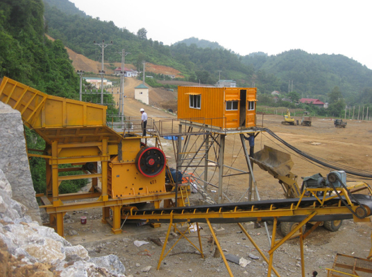 triturador preliminar de pedra do triturador 3750mm do granito de 4200mm que mina PE1200*1500 com de alta capacidade