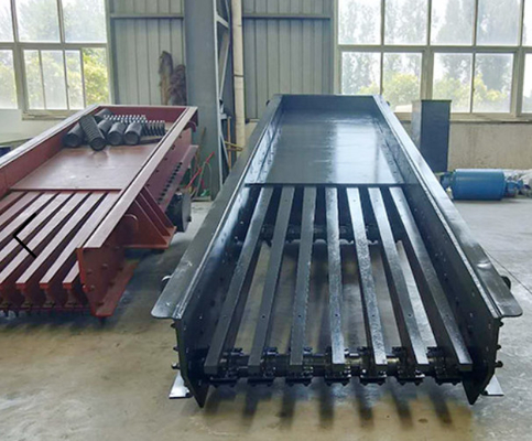 Rocha de pedra vibratório magnética de mineração do alimentador ZSW1360 600 TPH do triturador de maxila, alimentador da vibração, alimentador de vibração linear