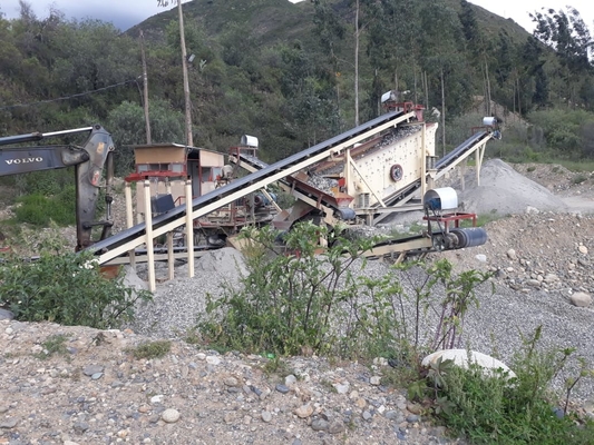 tela móvel móvel da planta do triturador de pedra da máquina 150 TPH 190 TPH do triturador 174.7Kw